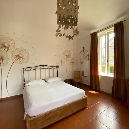 Novecento Charming 阿维里亚那