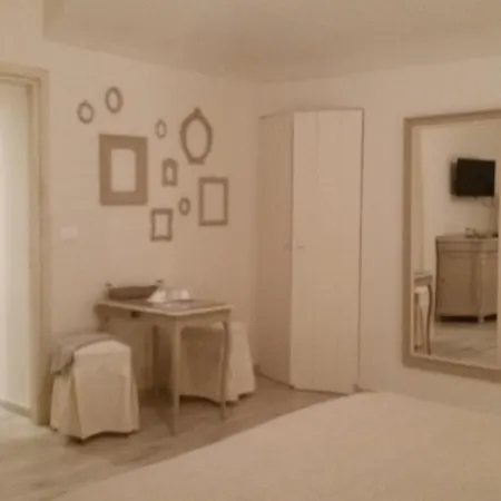 Bed & Breakfast Novecento Charming 4*
