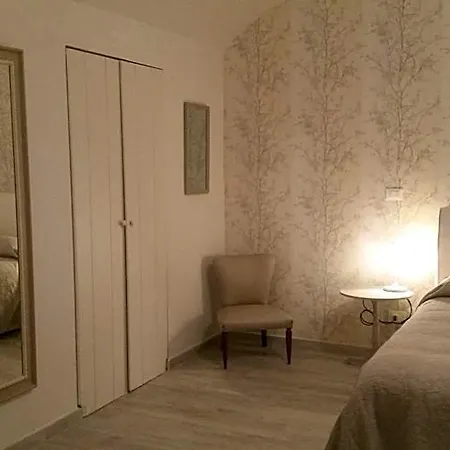 Couette-café Novecento Charming