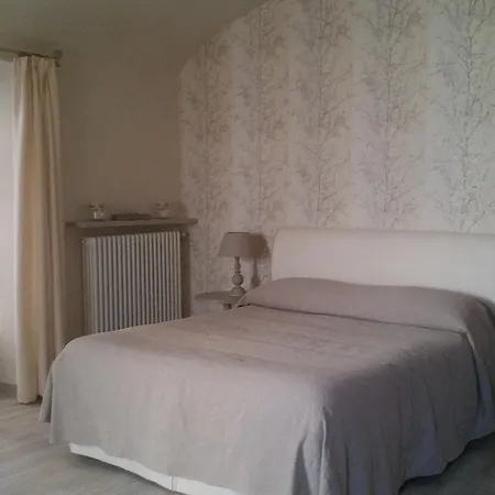 Bed & Breakfast Novecento Charming 4*