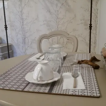 Couette-café Novecento Charming 4*